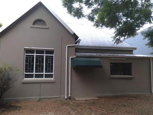 Room for rent in Waterkloof, Gauteng