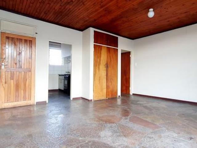 Apartment for rent in Waterkloof, Gauteng