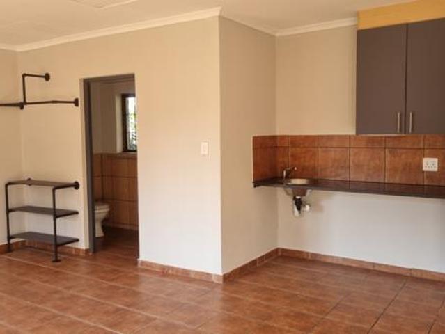 Apartment for rent in Waterkloof, Gauteng