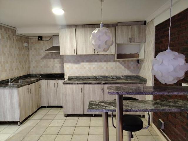 Apartment for rent in Seaview, Kwazulu-natal