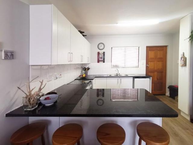 Apartment for rent in Gonubie, Eastern Cape