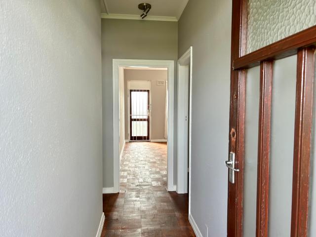 Apartment for sale in Cape Town, Northern Suburbs