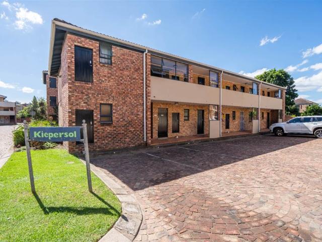 Apartment for sale in Grahamstown, Eastern Cape