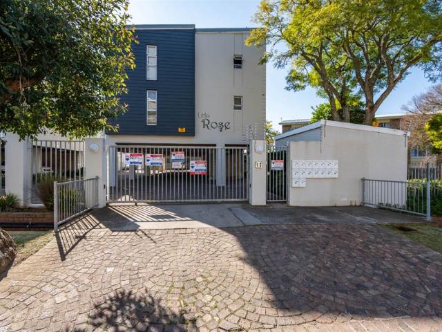 Apartment for sale in Grahamstown, Eastern Cape