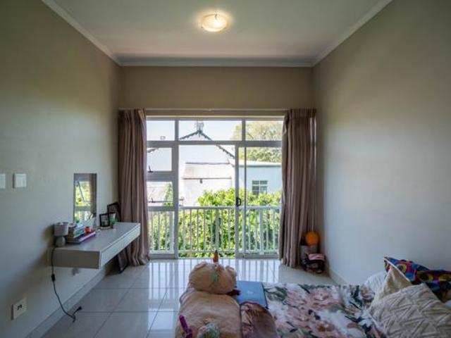 Apartment for sale in Makhanda, Makana Local Municipality