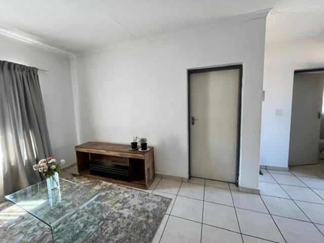 Apartment for sale in Vosloorus, Gauteng