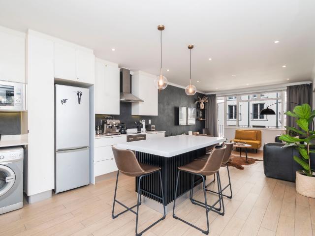 Apartment for sale in Green Point, Cape Town