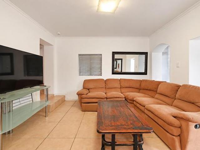 Apartment for rent in Cape Town, City of Cape Town