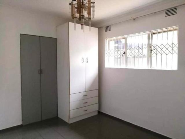Apartment for rent in Seaview, Kwazulu-natal
