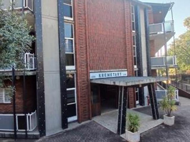 Apartment for rent in Waterkloof, Gauteng
