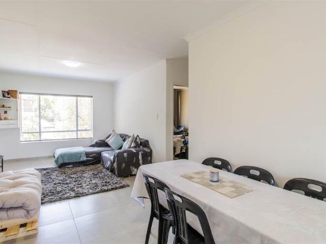 Apartment for sale in Vosloorus, Gauteng