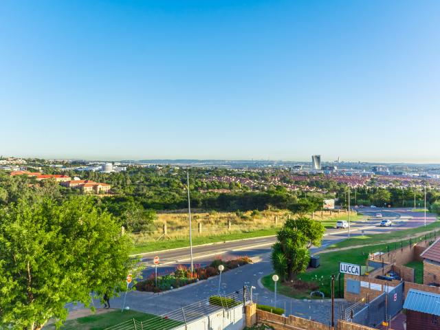 Apartment for sale in Midrand, Halfway Gardens