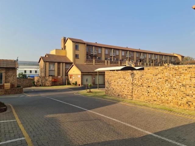 Apartment for rent in Vosloorus, Gauteng