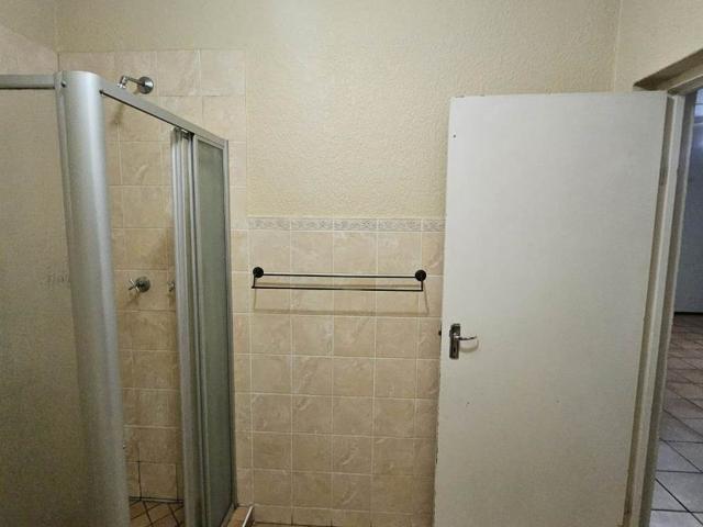 Apartment for sale in Vosloorus, Gauteng