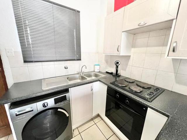 Apartment for sale in Vosloorus, Gauteng