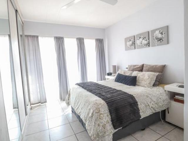 Apartment for rent in North West