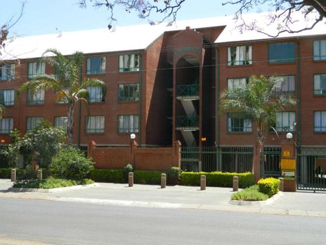 Apartment for rent in Waterkloof, Gauteng