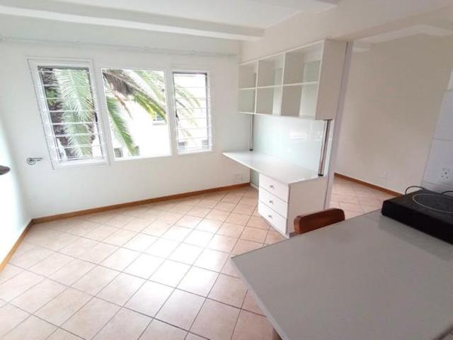 Apartment for rent in Waterkloof, Gauteng