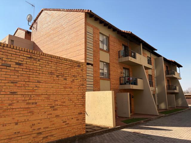 Apartment for sale in Waterkloof, Gauteng