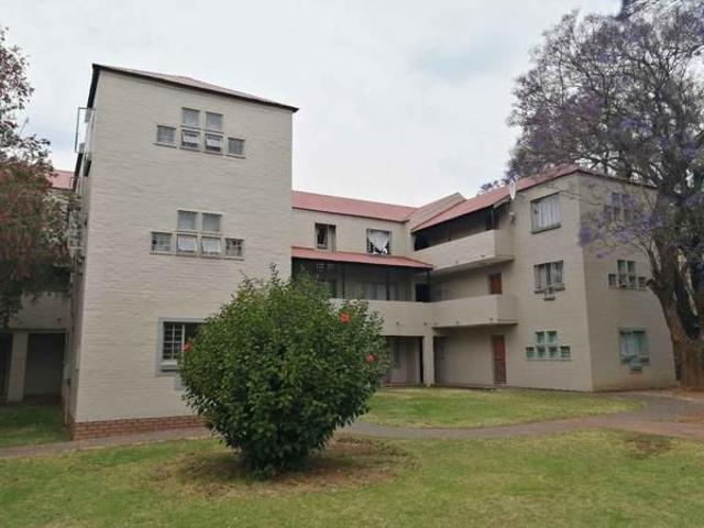 Room for rent in Waterkloof, Gauteng