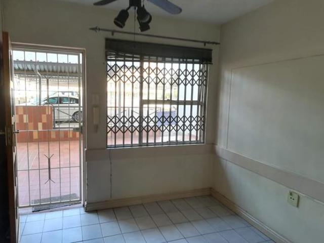 Apartment for rent in Waterkloof, Gauteng