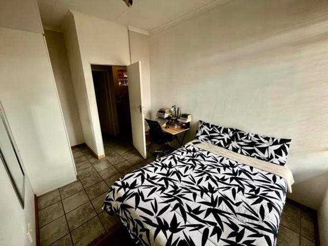 Apartment for rent in Waterkloof, Gauteng