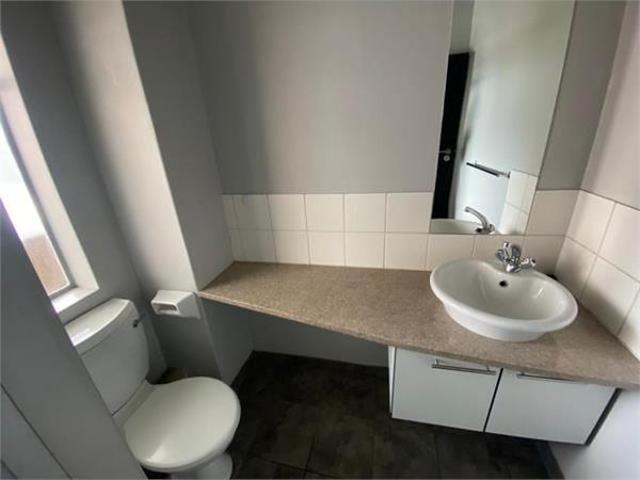 Apartment for rent in Waterkloof, Gauteng