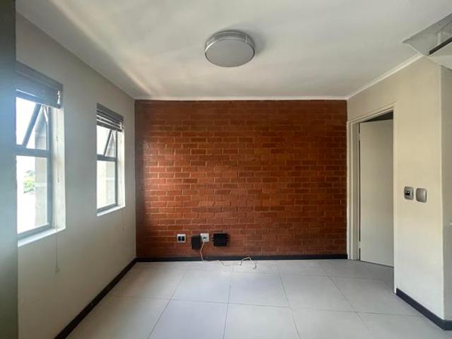 Apartment for rent in Waterkloof, Gauteng