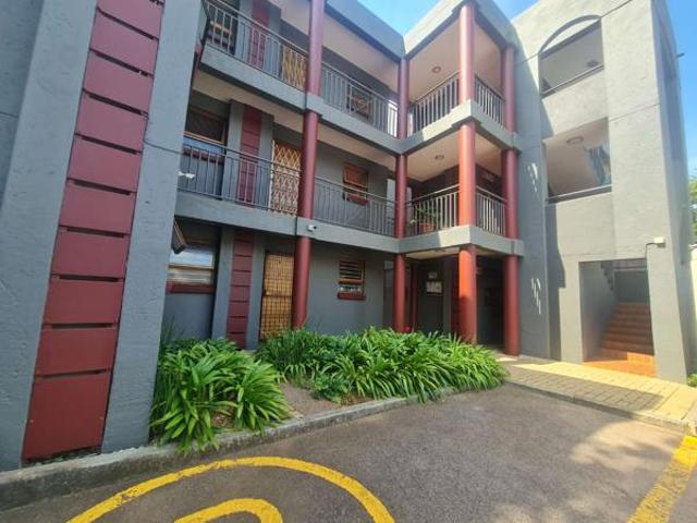 Apartment for rent in Waterkloof, Gauteng