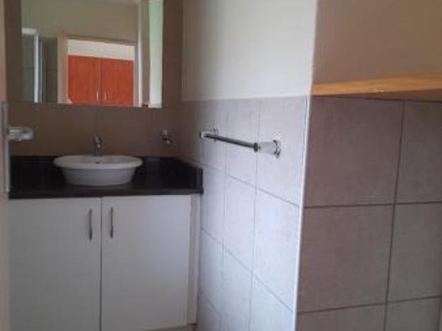 Apartment for rent in Waterkloof, Gauteng