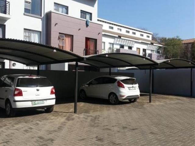 Apartment for rent in Waterkloof, Gauteng