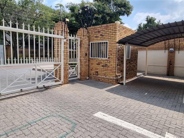 Apartment for sale in Waterkloof, Gauteng