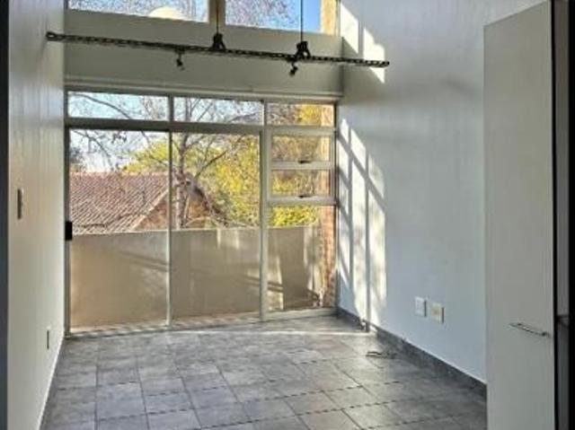 Room for rent in Waterkloof, Gauteng