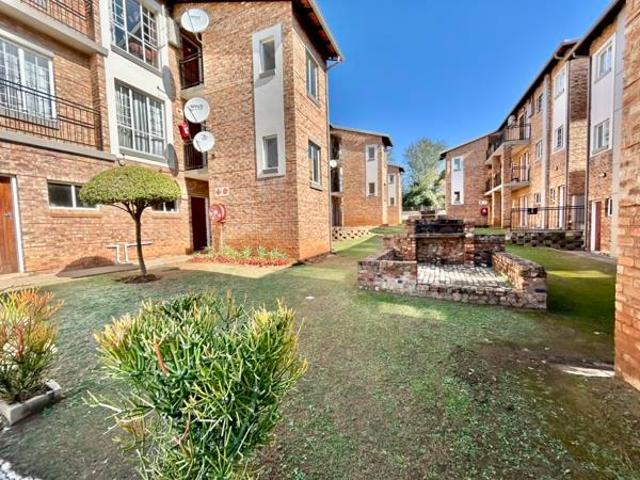 Apartment for rent in Waterkloof, Gauteng