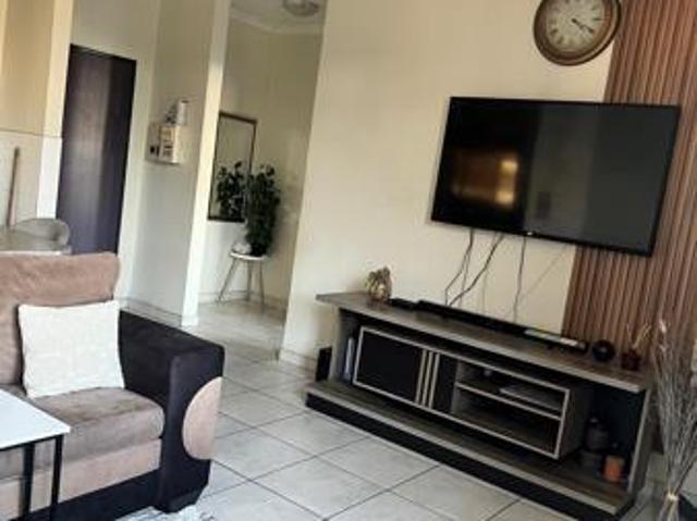 Apartment for rent in Nooitgedacht, Gauteng