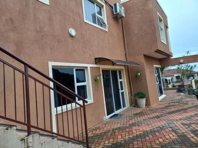 Apartment for rent in Seaview, Kwazulu-natal