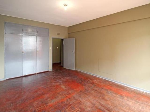 Apartment for rent in Vosloorus, Gauteng