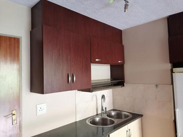Apartment for rent in Waterkloof, Gauteng