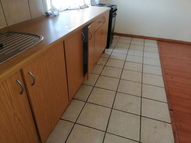 Apartment for rent in Waterkloof, Gauteng