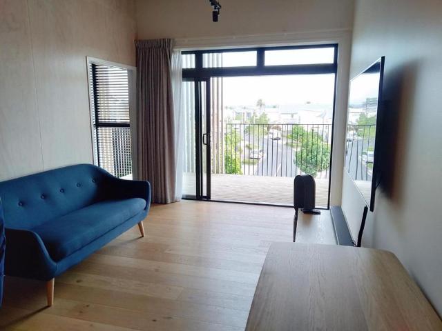 Apartment for rent in Paremoremo, Oroua County