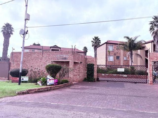 Apartment for sale in Westonaria, Gauteng