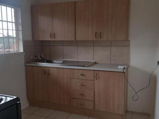 Apartment for rent in Nooitgedacht, Gauteng
