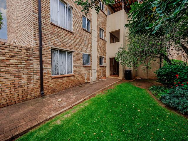 Apartment for sale in Nooitgedacht, Gauteng