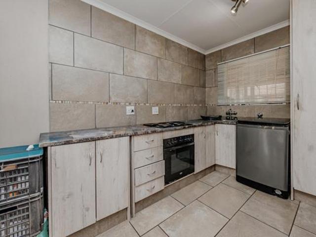 Apartment for sale in Westonaria, Gauteng