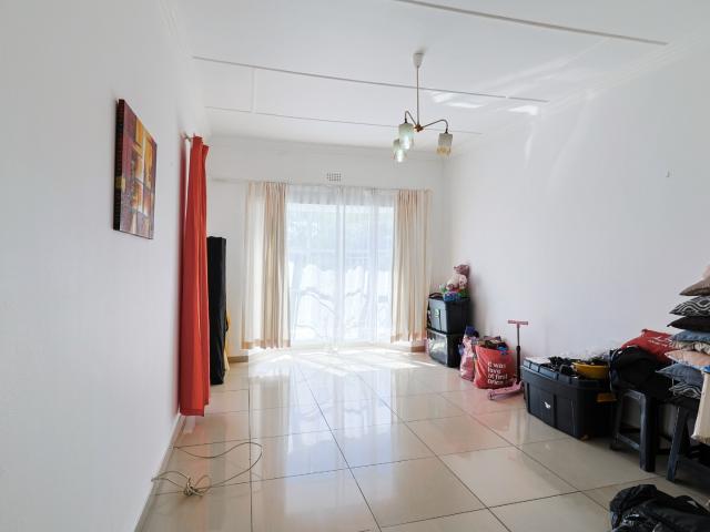 Apartment for sale in Nooitgedacht, Gauteng