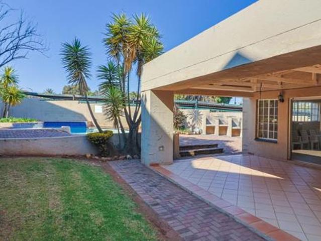 Apartment for sale in Westonaria, Gauteng