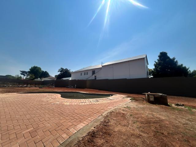 Apartment for rent in Vosloorus, Gauteng