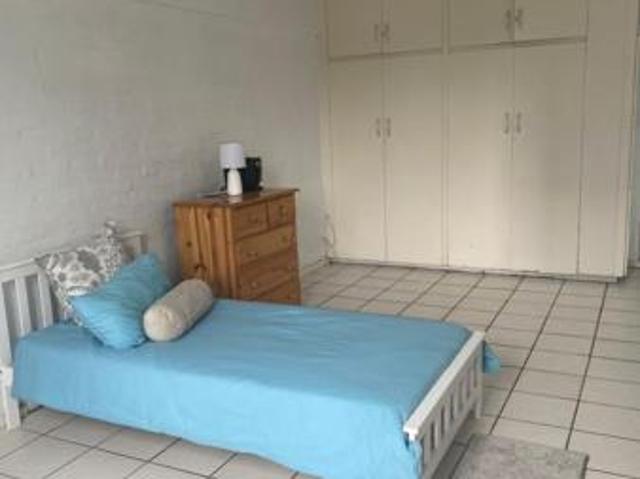 Apartment for sale in Nelson Mandela Bay Ward 18, Nelson Mandela Bay Metropolitan Municipality