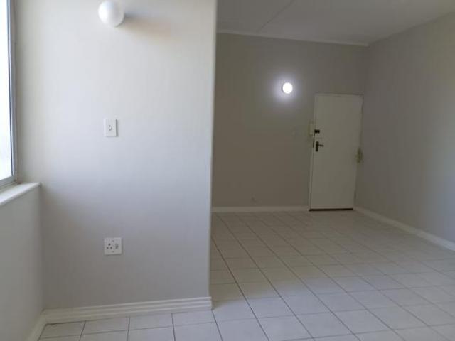 Apartment for rent in Nelson Mandela Bay Ward 18, Nelson Mandela Bay Metropolitan Municipality