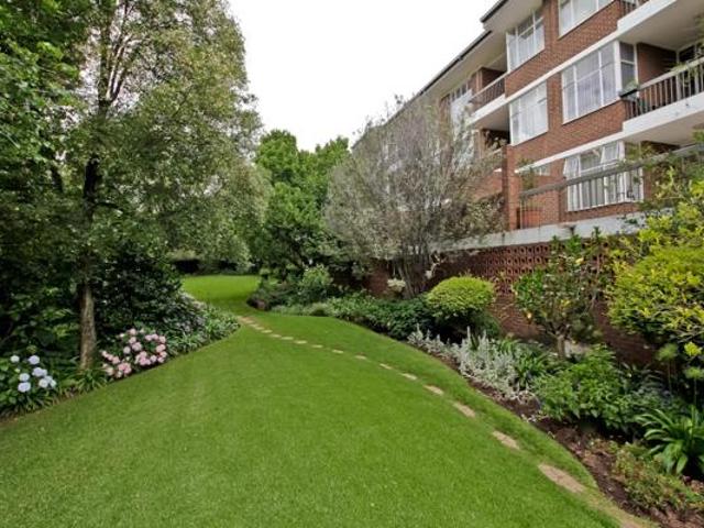 Apartment for rent in Vosloorus, Gauteng